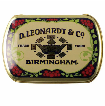 F�rvaringsburk f�r st�lstift