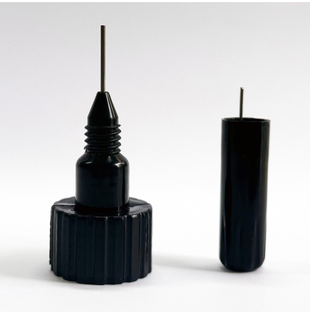 Lascaux Fineliner Applicator